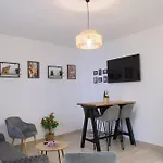 Carol Apartment *